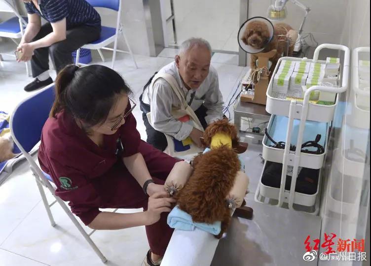 香洲汽车站对面小巷子(台中县),香洲长途汽车站电话是香洲车站吗