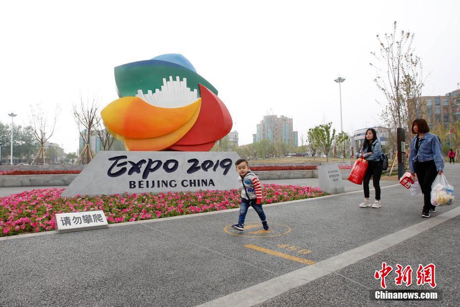 芜湖大学城门口怎么找大学生(五寨县),芜湖大学城学生银河官网入口登录的联系方式